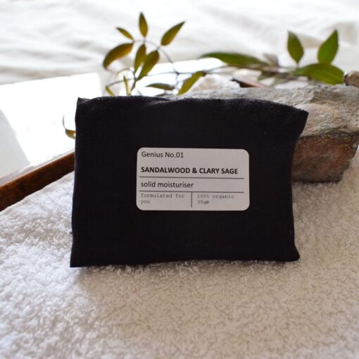 Solid Moisturizer Bar - Sandeltre Og Muskatsalvie